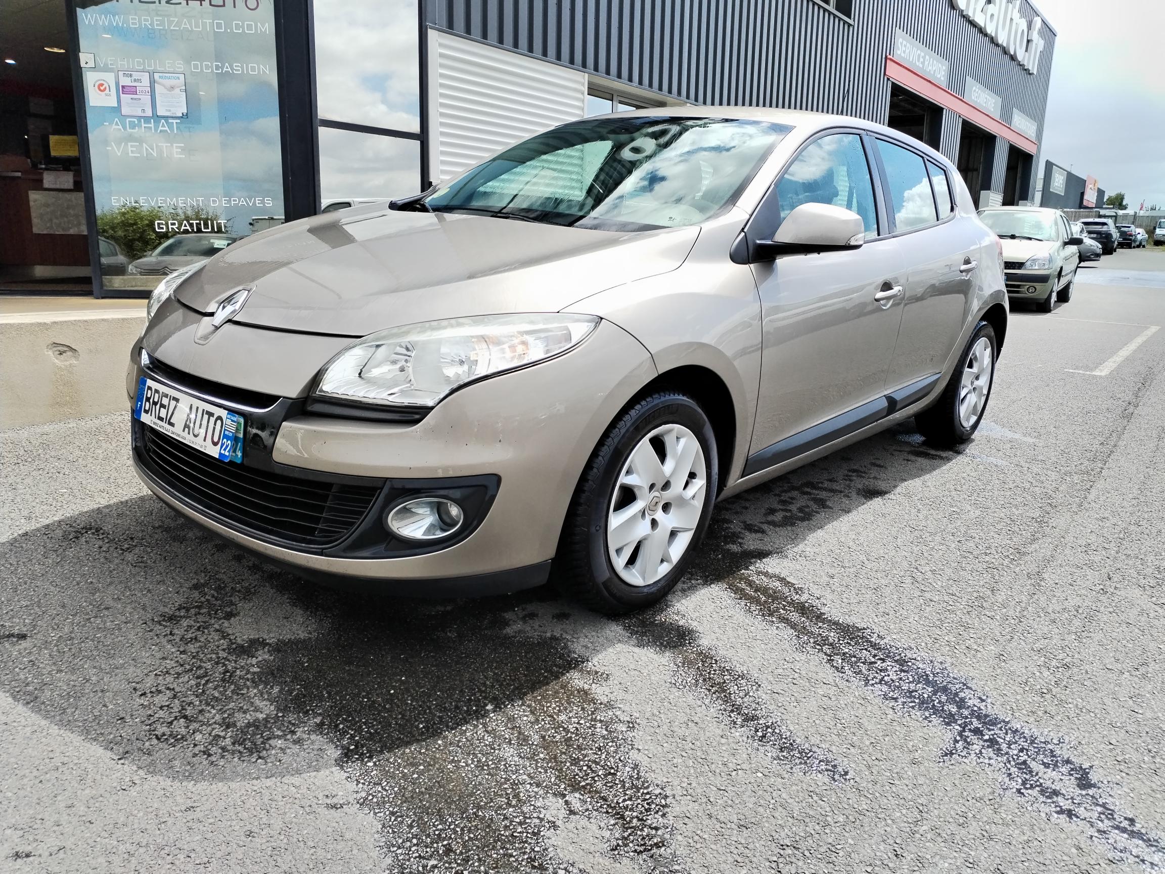 RENAULT  MEGANE III               